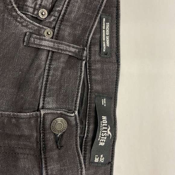Men Hollister distressed jeans - Picture 2 of 6